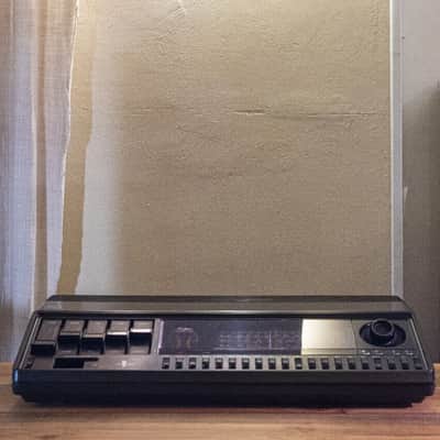 Philips audio system 22RH762 + 22RH541 Motional feedback active speakers image 2
