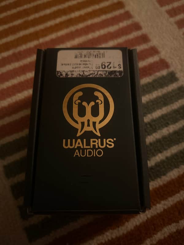 Walrus Audio Fundamental Tremolo