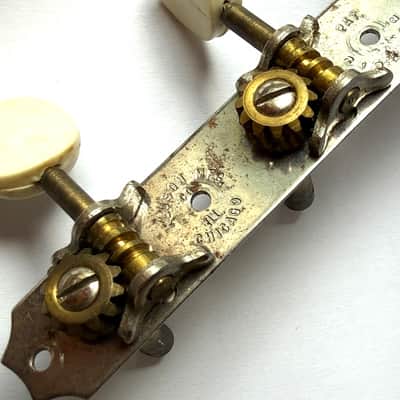 PAIR of 1940's vintage KLUSON Tuners - Open Back Tuning Machines imagen 3