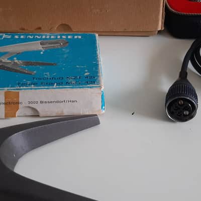 Sennheiser/Telefunken MD 421-2 Cardioid Dynamic Microphone 1960s - 1970s - White image 3