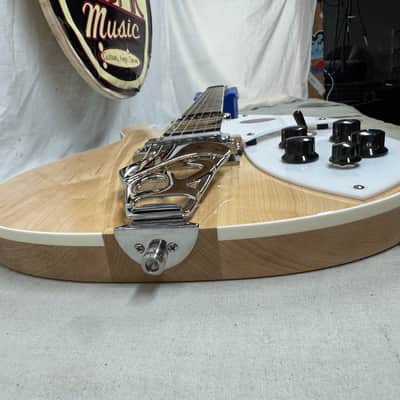 Rickenbacker USA Model 620 Guitar with Case - Mapleglo / Natural image 20