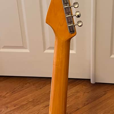 Fender American Vintage II '61 Stratocaster 2022 - Present - Fiesta Red image 2