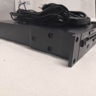 Tascam SS-CDR1 Rack Mount Compact Flash/CD Recorder #2132 Good Used Working Condition image 15