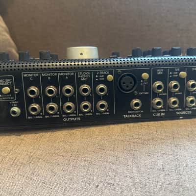 Mackie Big Knob Studio+ Monitor Controller / Interface 2017 - Present - Black image 2