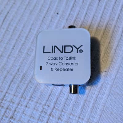 Lindy Coaxial / Optical Audio Converter 2010s - White image 5