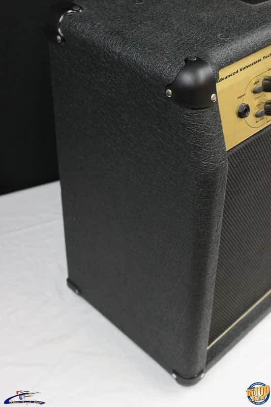 楽器 Marshall AVT275 2x12 Combo Guitar Amp w/ Footswitch Marshall Valvestate 2000 AVT275 Guitar Combo Amp w/ Footswitch