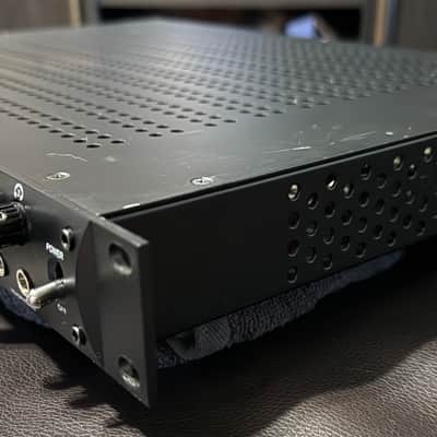 Universal Audio Apollo 8p QUAD Thunderbolt 2 Audio Interface image 8
