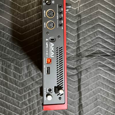 Akai MPC One + MINT COND FREE SHIPPING Free Dustcover!!! image 5