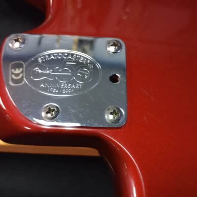 Fender 50th Anniversary American Deluxe Strat Candy Apple Red/Gold  2004 Red w/Gold Pickguard & Tweed Hardcase *** FREE SHIPPING *** image 13