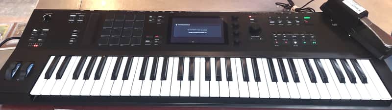 Akai MPC Key 61 Standalone Workstation Synthesizer | Reverb Canada