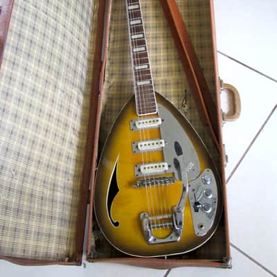 Vox Spitfire Mk.VI Teardrop 1965 Sunburst image 13