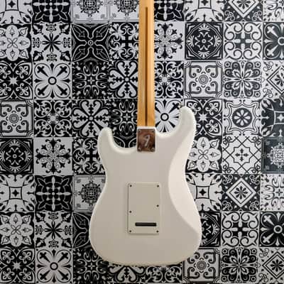 Fender Player Stratocaster - 2019 - Polar White - Made in Mexico - Professionally Serviced image 10