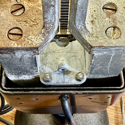 SUPER RARE! 1940's MARCONI Model AXB Ribbon Microphone, BBC w/stand works great image 14