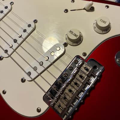 Fender American Vintage '62 Stratocaster 1990 - 2000 - Candy Apple Red image 6