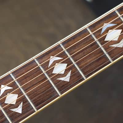 MINTY! 2010 Gibson Advanced Jumbo Acoustic Guitar Vintage Sunburst + OHSC image 9