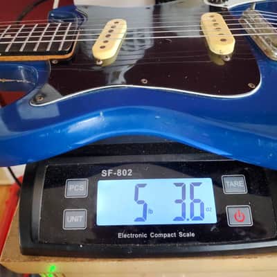 Cort mini short-scale SS strat  - blue image 15