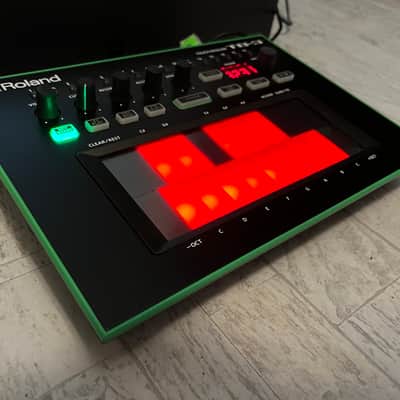 Roland TB-3 AIRA Touch Bassline Synthesizer image 4