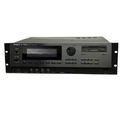 Roland S770