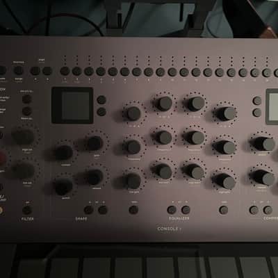 Softube Console 1 Channel MKIII and Fader MKIII complete with stand- Grey image 2