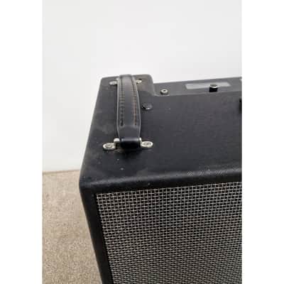 Line 6 Firehawk 1500 - Guitar Amplifiers - Good image 5
