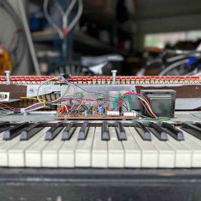 Wurlitzer 210 64-Key Electric Piano 1975 - 1979 - Black image 22