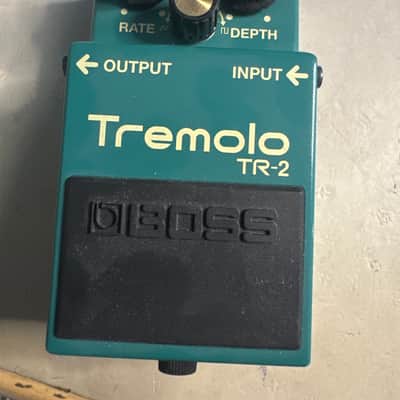 Boss TR-2 Tremolo | Reverb