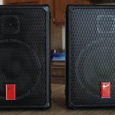 Fender LTB-10 PA Speakers (Pair) w/Pole Mounts image 1