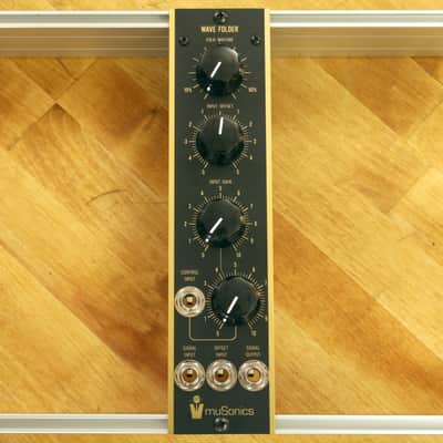 STG Soundlabs/muSonics Wave Folder - Moog format module image 1