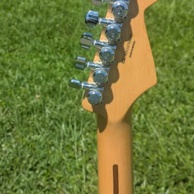 Fender Stratocaster 2016 - Lake Placid Blue image 8