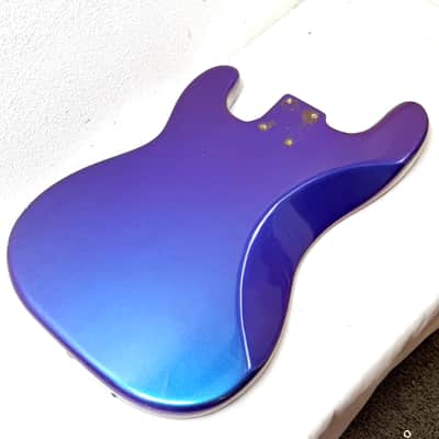 Fender Precision Bass Body Refin 1966 - Flip-Flop Blue/ Purple image 5