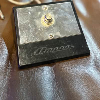 Ampeg Reverb footswitch image 2