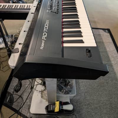 Roland RD-700SX 88-Key Digital Stage Piano image 6