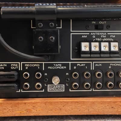 Marantz Model 2270 70-Watt Stereo Solid-State Receiver 1972 - 1973 - Silver with Wood Case image 8