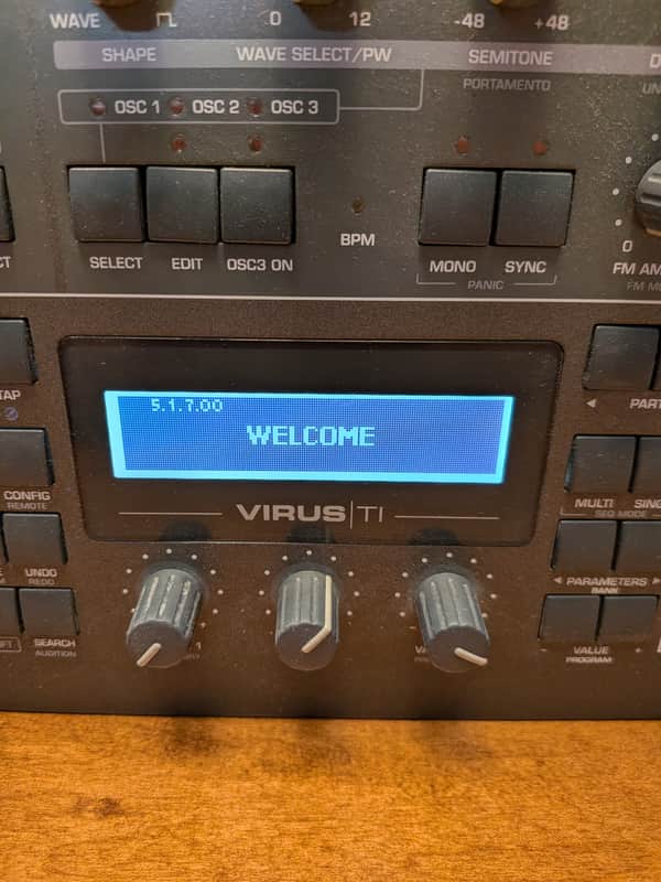 Access Virus TI2 Desktop Digital Synthesizer