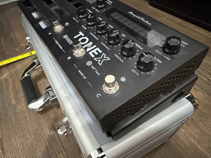 IK Multimedia ToneX Pedal 2023 - Present - Black image 1