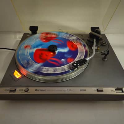Hitachi - HT-354 - 2-Speed Direct-Drive Turntable image 2