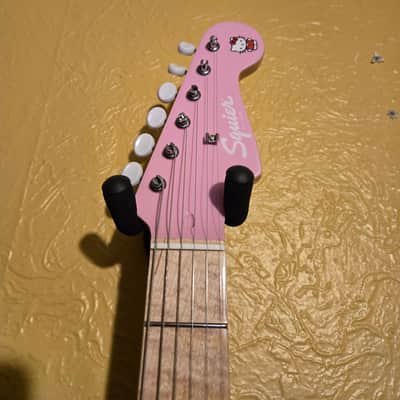 Squier Hello Kitty 50th anniversary strat image 2