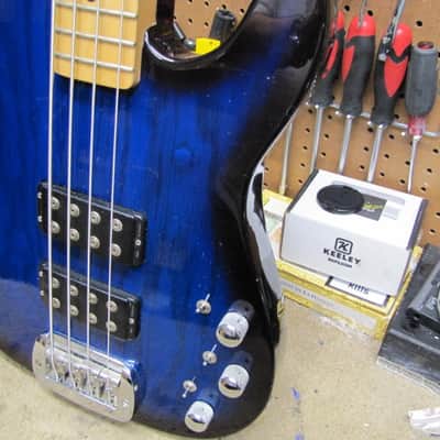 G&L ASAT Bass - Playing Project - USA Made 1995 Blueburst image 5
