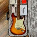 Fender American Elite Stratocaster with Rosewood Fretboard 2016 - 2019 - Aged Cherry Burst