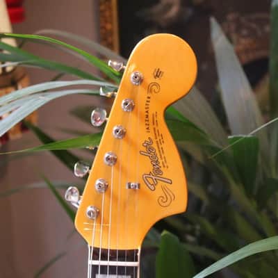 FENDER "American Vintage II '66 Jazzmaster 3-Color Sunburst" HARDCASE, PAPERS, 4, 00 KG imagen 2