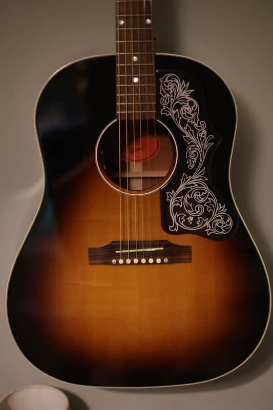 Gibson Slash Signature J-45 2020 - Present - November Burst