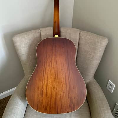Iris DF Slope Shoulder Dreadnought Sunburst image 8