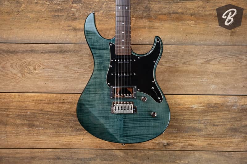 Yamaha PAC612VIIX Pacifica HSS | Reverb