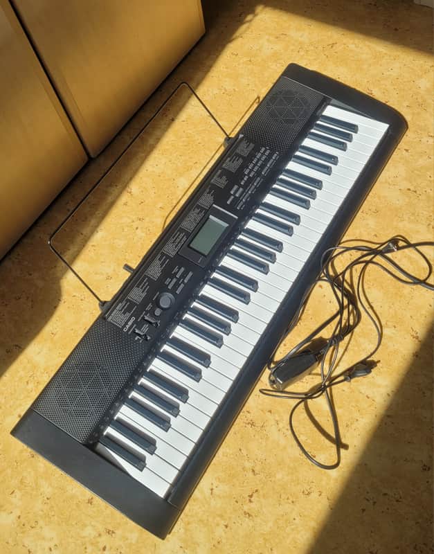 Casio CTK-1150 2000s image 1
