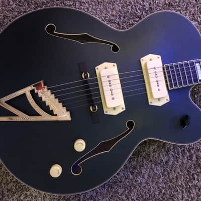 D'Angelico Deluxe 59 Hollow Body Archtop Electric Guitar Midnight Matte Finish image 2
