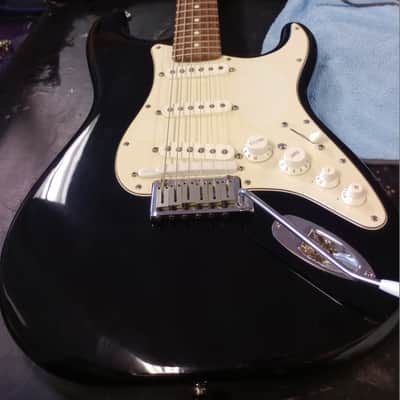 Fender Standard Roland Ready Stratocaster 2006 Black *** FREE SHIPPING *** image 18
