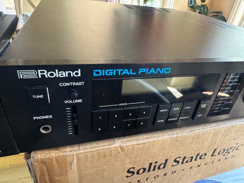Roland MKS-20 Digital Piano Sound Module 1986 - 1989 - Black image 1