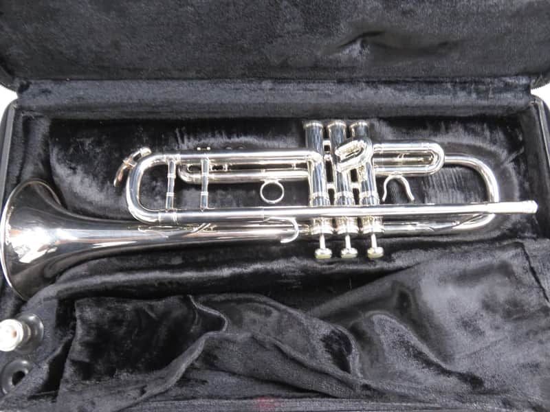 Benge Leonore 90, Professional Trumpet W/ Case and Mouthpiece | Reverb