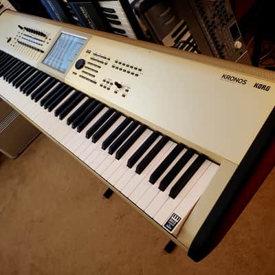 CERTIFIED!!! KORG KRONOS 2 88 SUPER RARE GOLD EDITION IN AMAZING CONDITION!!! image 4
