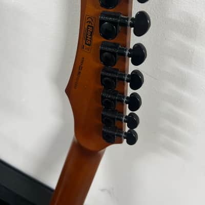 Dean Exile Select Multi 7 string guitar Maple great shape with case image 5